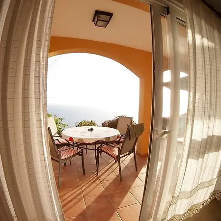 Puerto Naos Apartment *