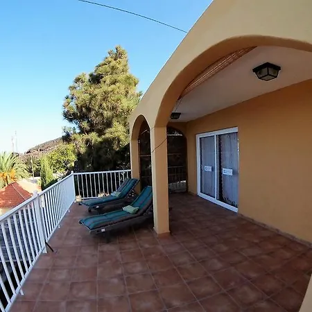 Puerto Naos Apartment *